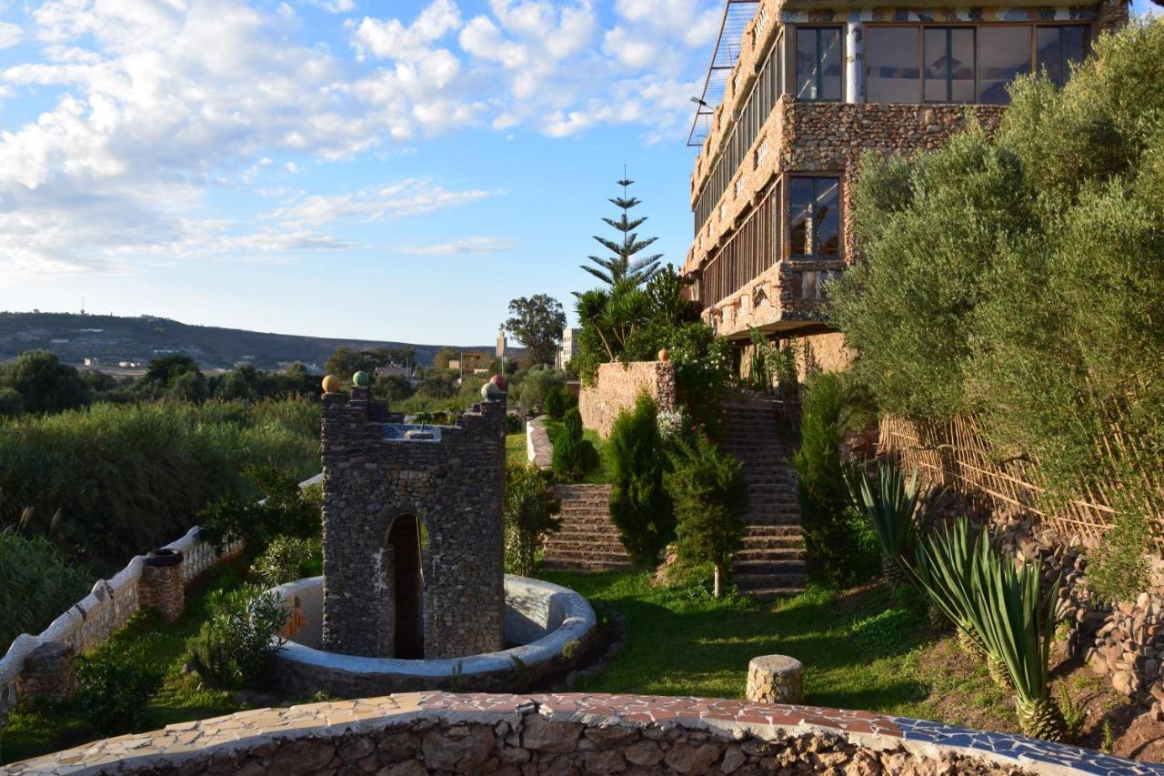 Hotel Leonor Beni Chiker Bagian luar foto