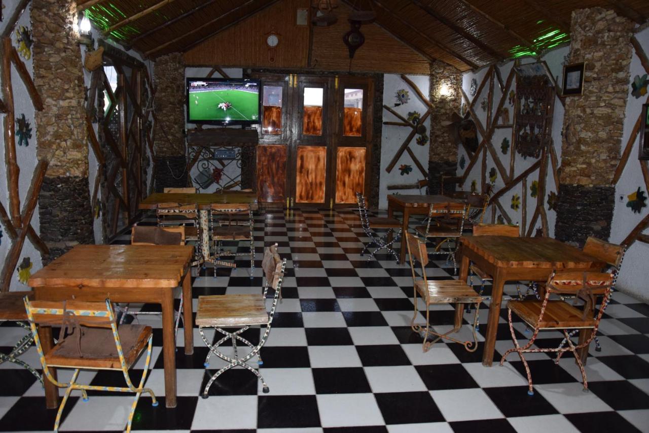 Hotel Leonor Beni Chiker Bagian luar foto